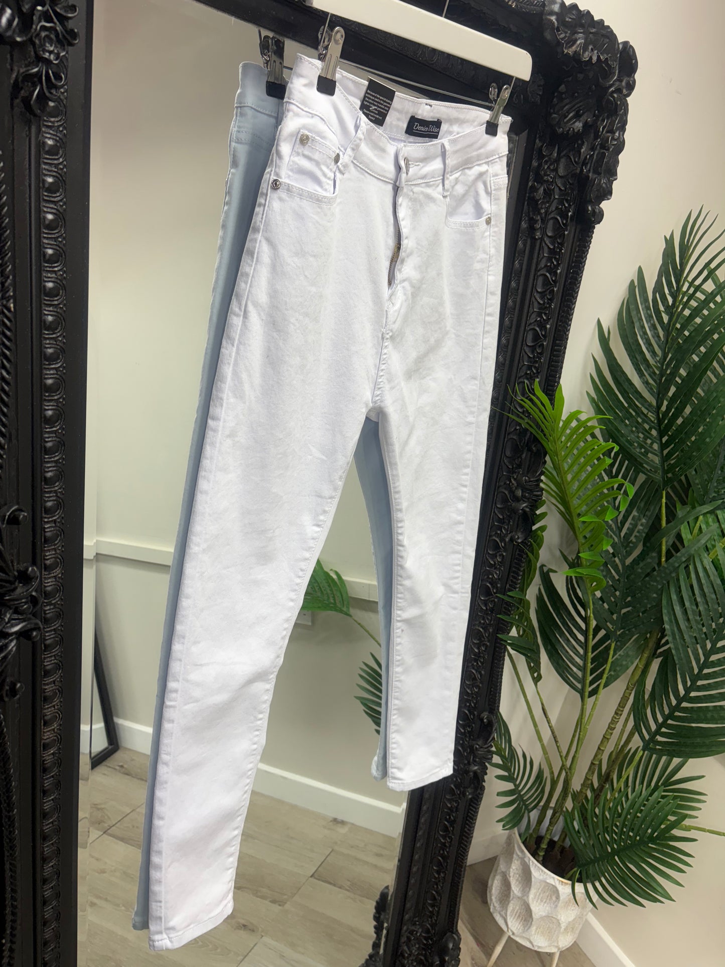 White Jeans