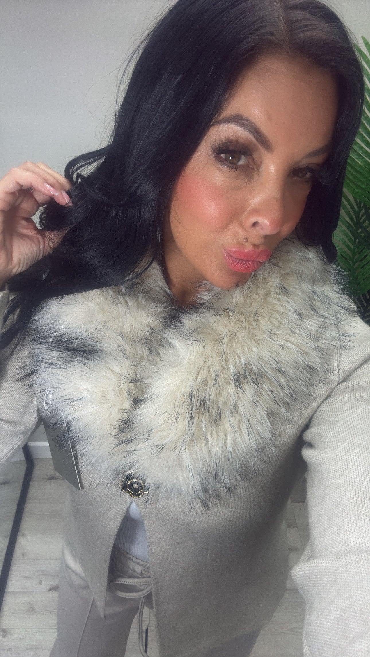 Fiona Faux Fur Cardigan - Beige