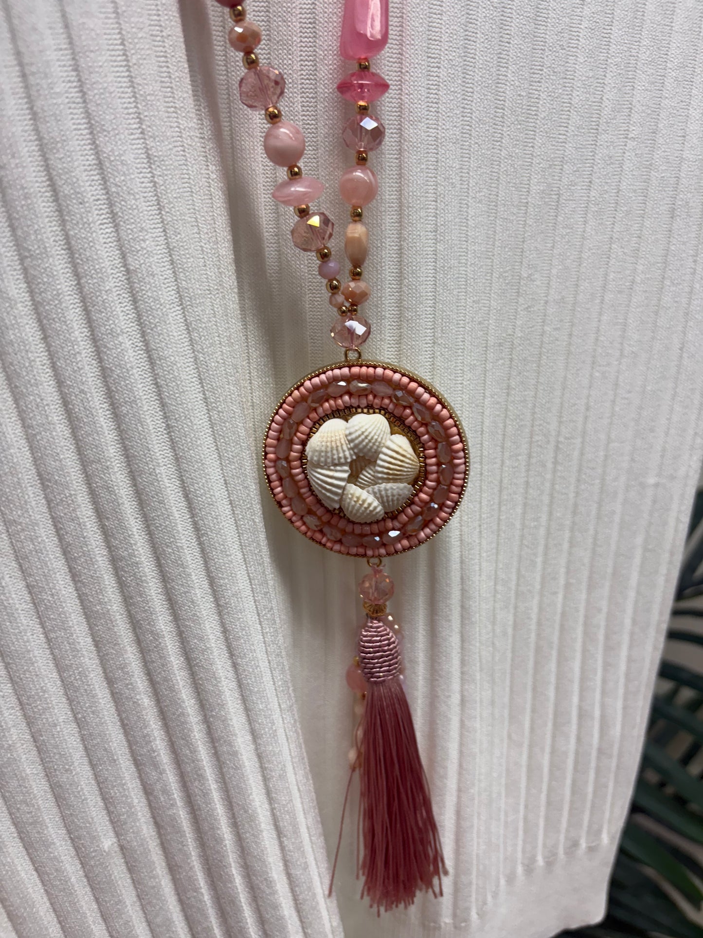 Seashell Necklace - Pink