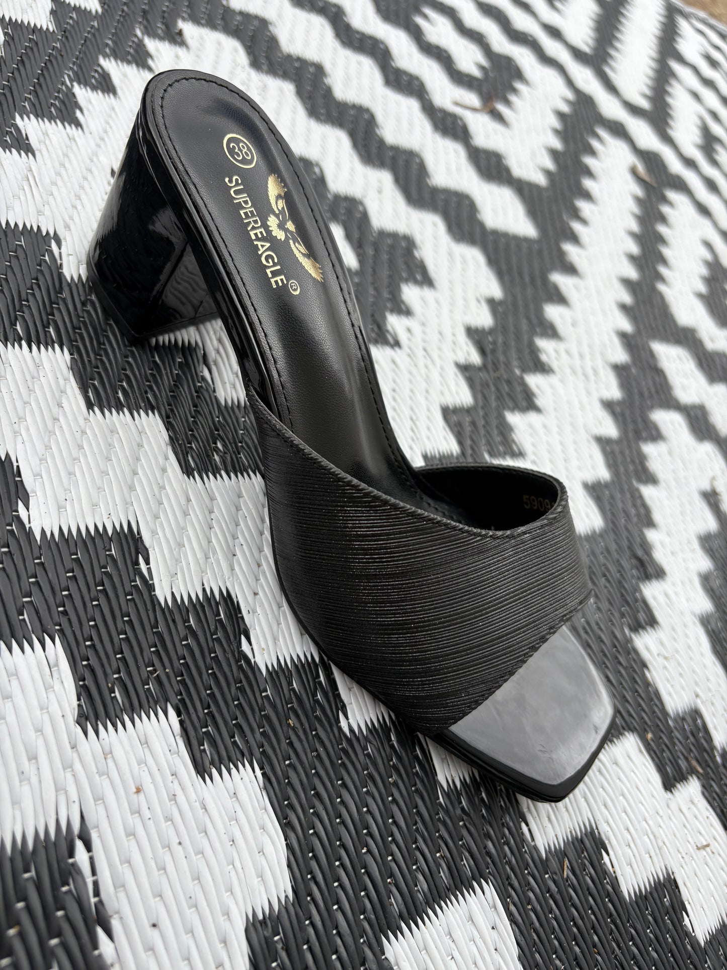 Goldie Heels - BLACK