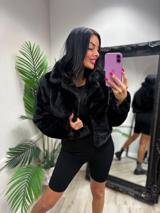 (PRE ORDER - Arriving 11th Aug)Tanya Faux Fur Jacket - Black