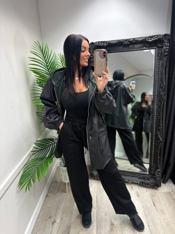 Lucy Joggers - Black