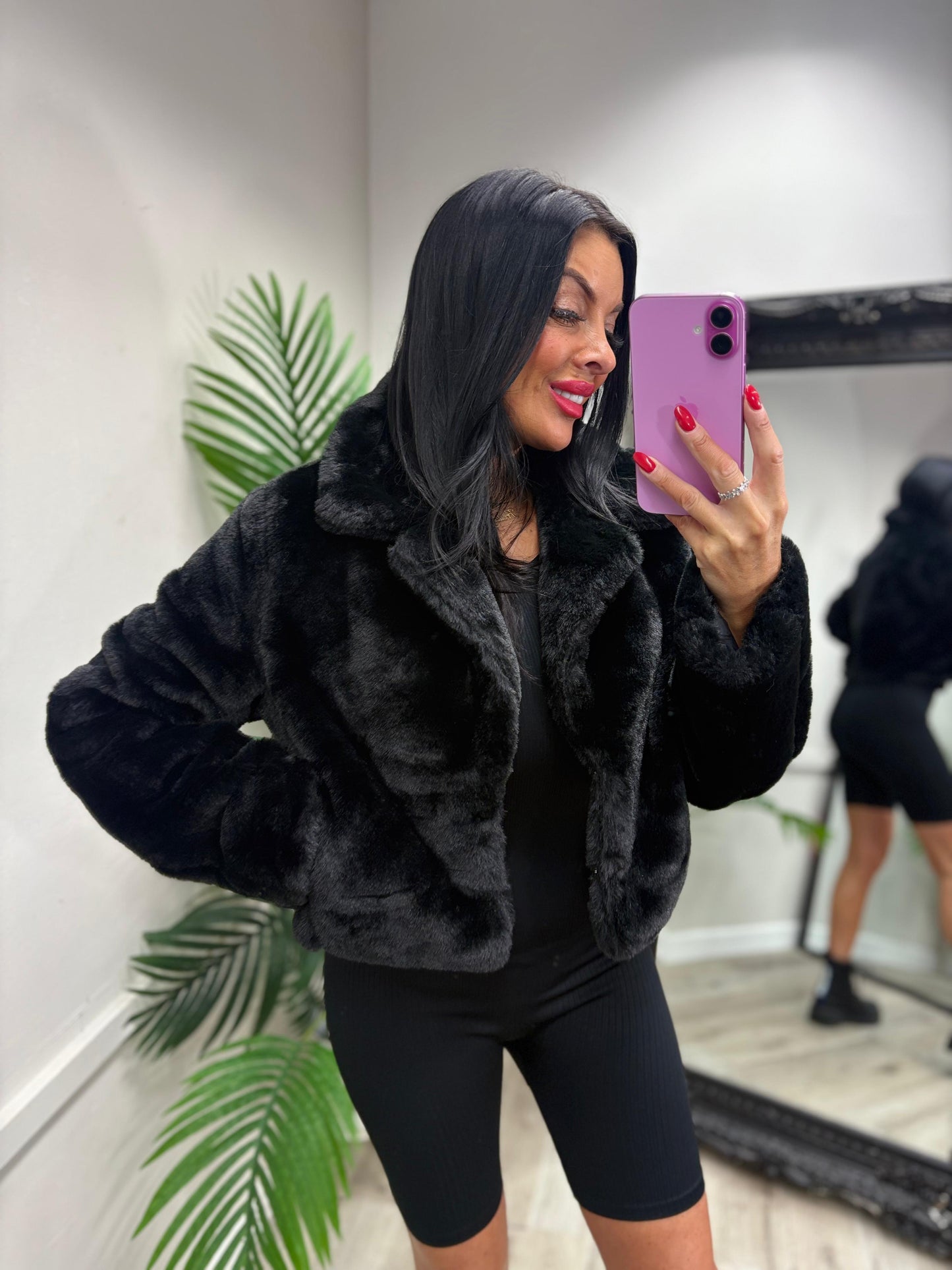 (PRE ORDER - Arriving 11th Aug)Tanya Faux Fur Jacket - Black
