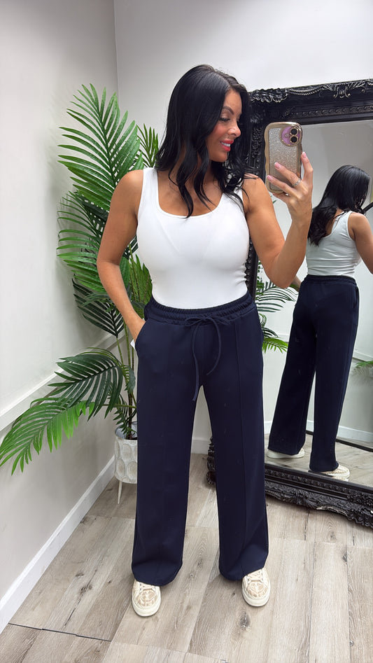 Lucy Joggers - Navy