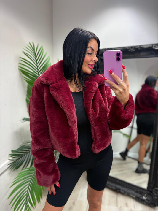 PRE ORDER - Arriving 11th Aug)Tanya Faux Fur Jacket - Maroon