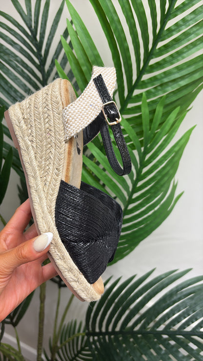 Angel Wedges - Black