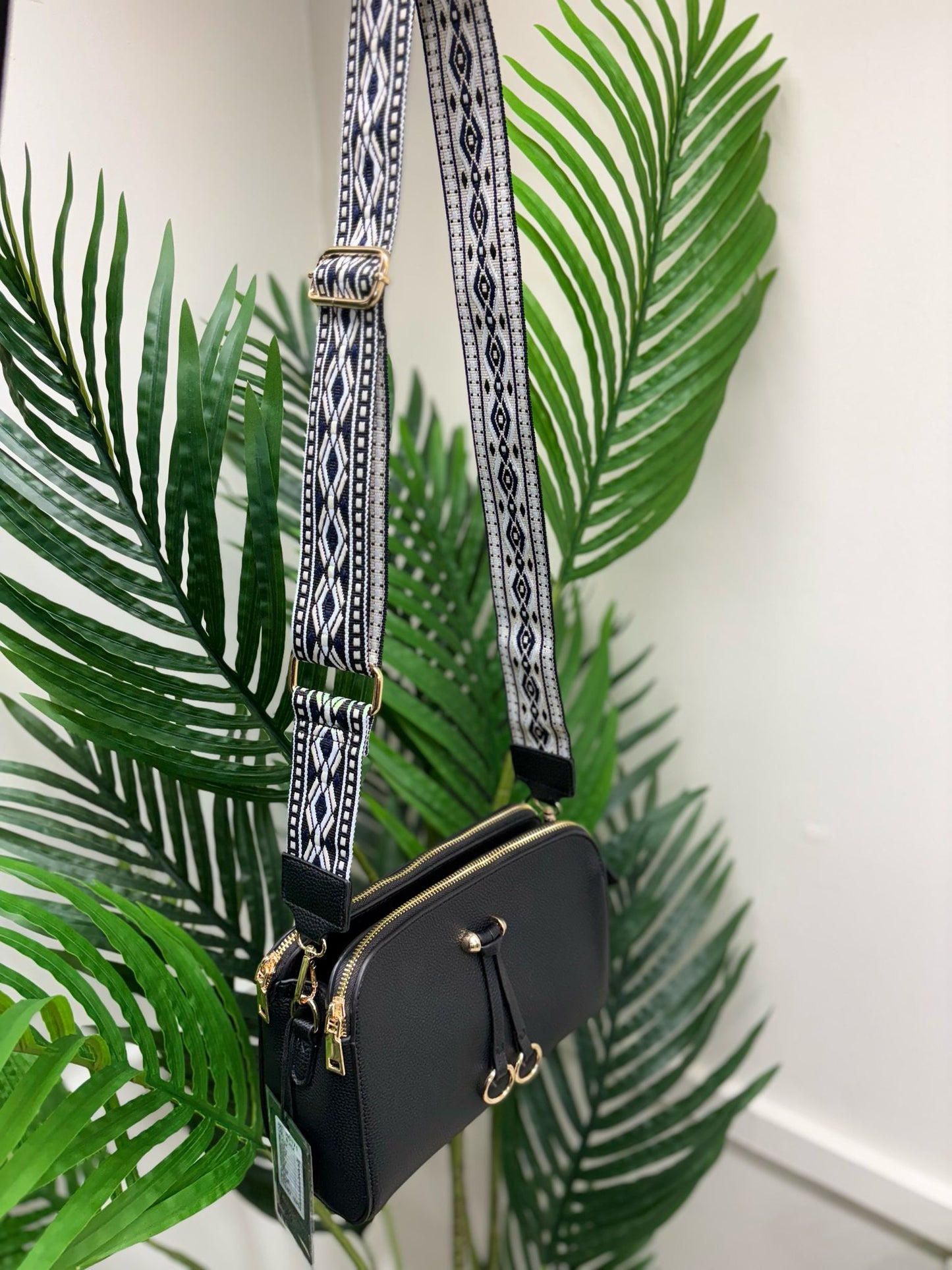 Nora Cross Body Bag - Black