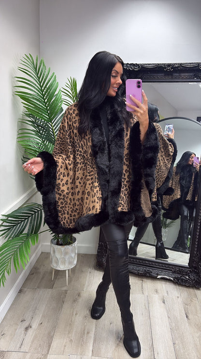 Leopard Cape - Black