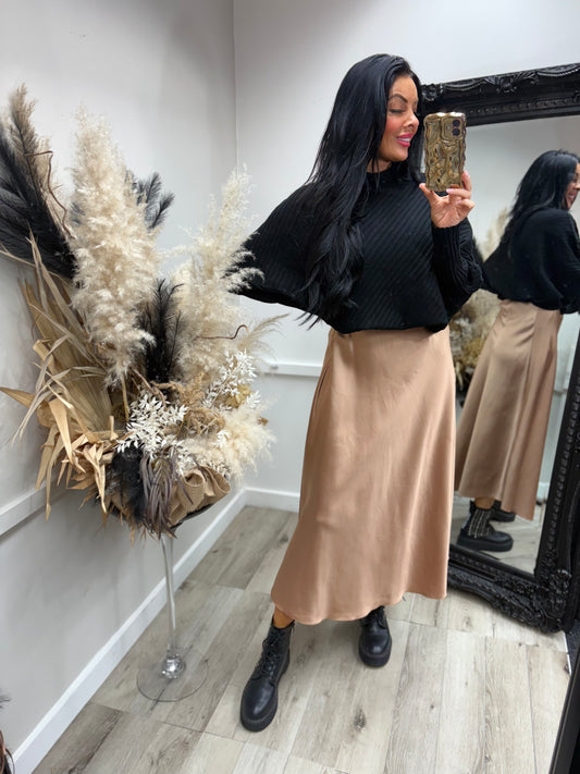 SATIN FEEL SKIRT - CHAMPAIGNE