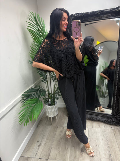 Black Crinkle Trousers