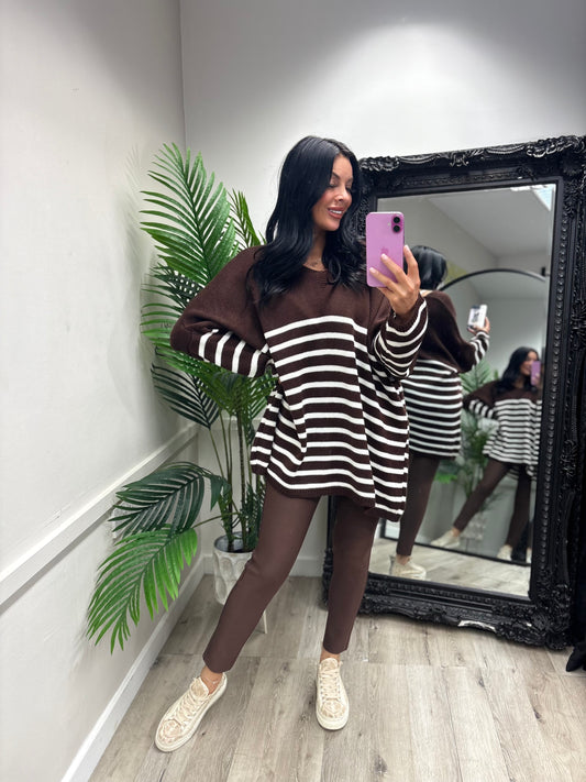 Betsy Oversized Stripe Jumper - Chocolate