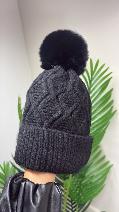 Pom Hat - Black